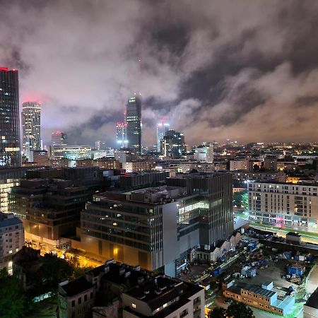 Platinum Towers Apartment With Parking By Renters Prestige Warschau Exterior foto