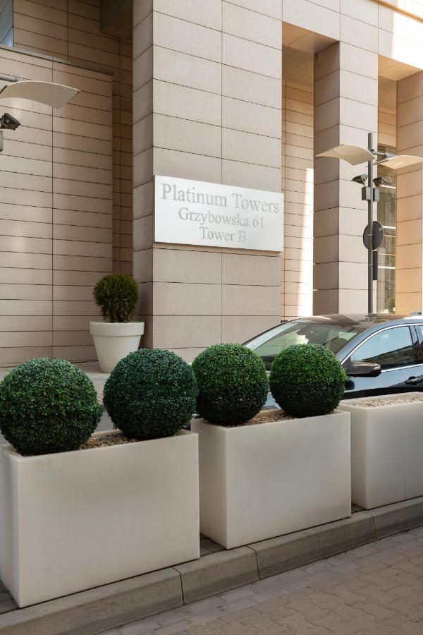 Platinum Towers Apartment With Parking By Renters Prestige Warschau Exterior foto