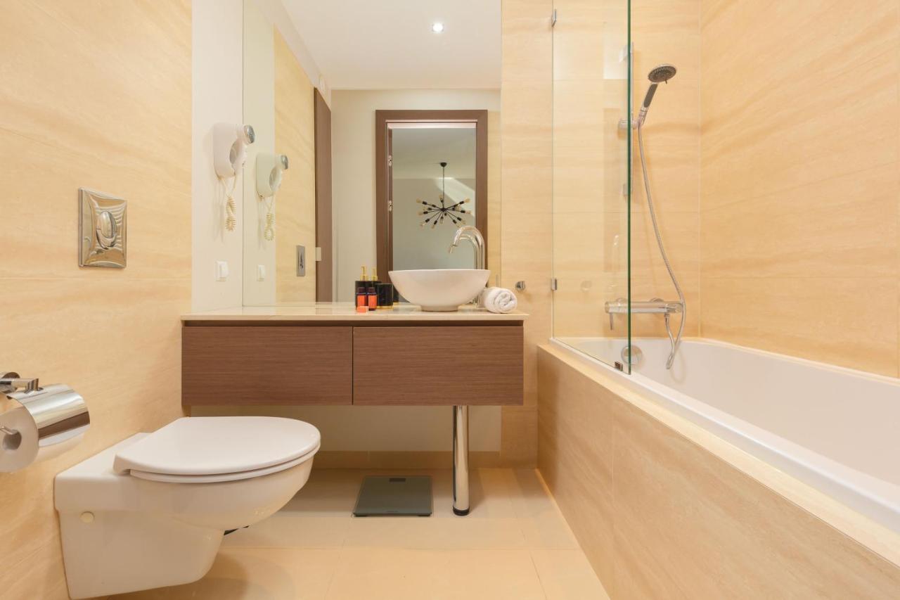 Platinum Towers Apartment With Parking By Renters Prestige Warschau Exterior foto