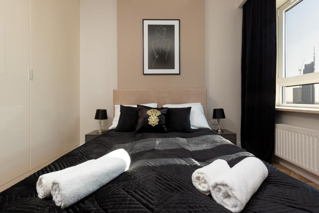 Platinum Towers Apartment With Parking By Renters Prestige Warschau Exterior foto
