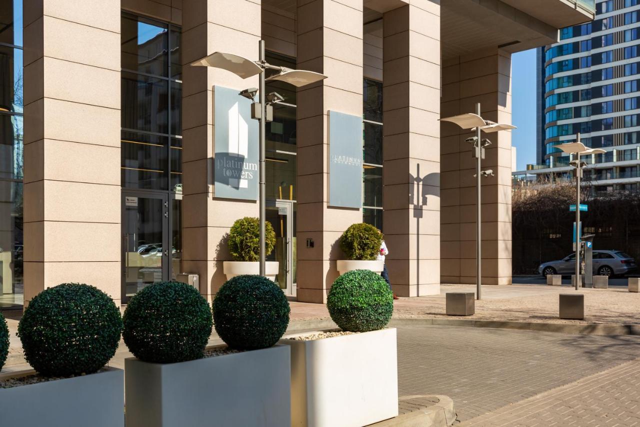 Platinum Towers Apartment With Parking By Renters Prestige Warschau Exterior foto