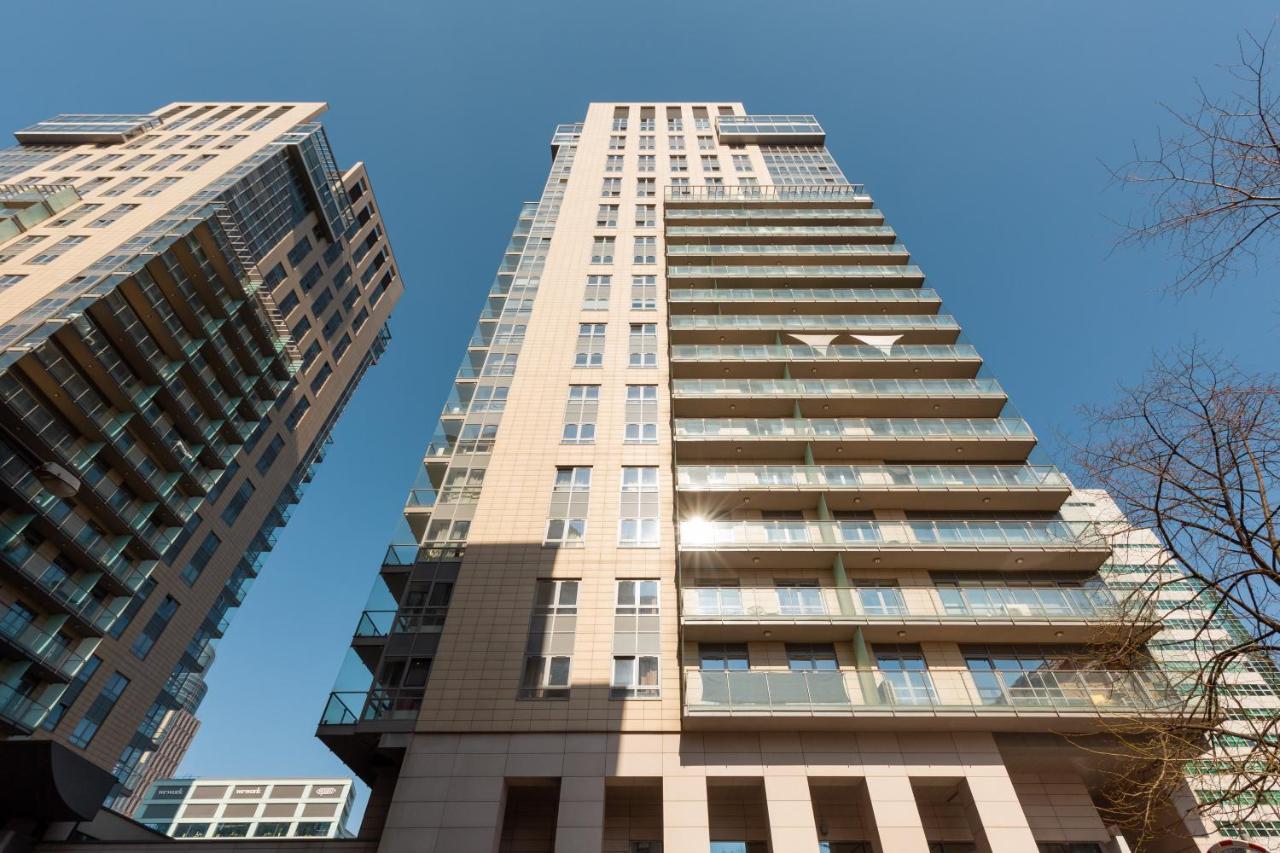 Platinum Towers Apartment With Parking By Renters Prestige Warschau Exterior foto
