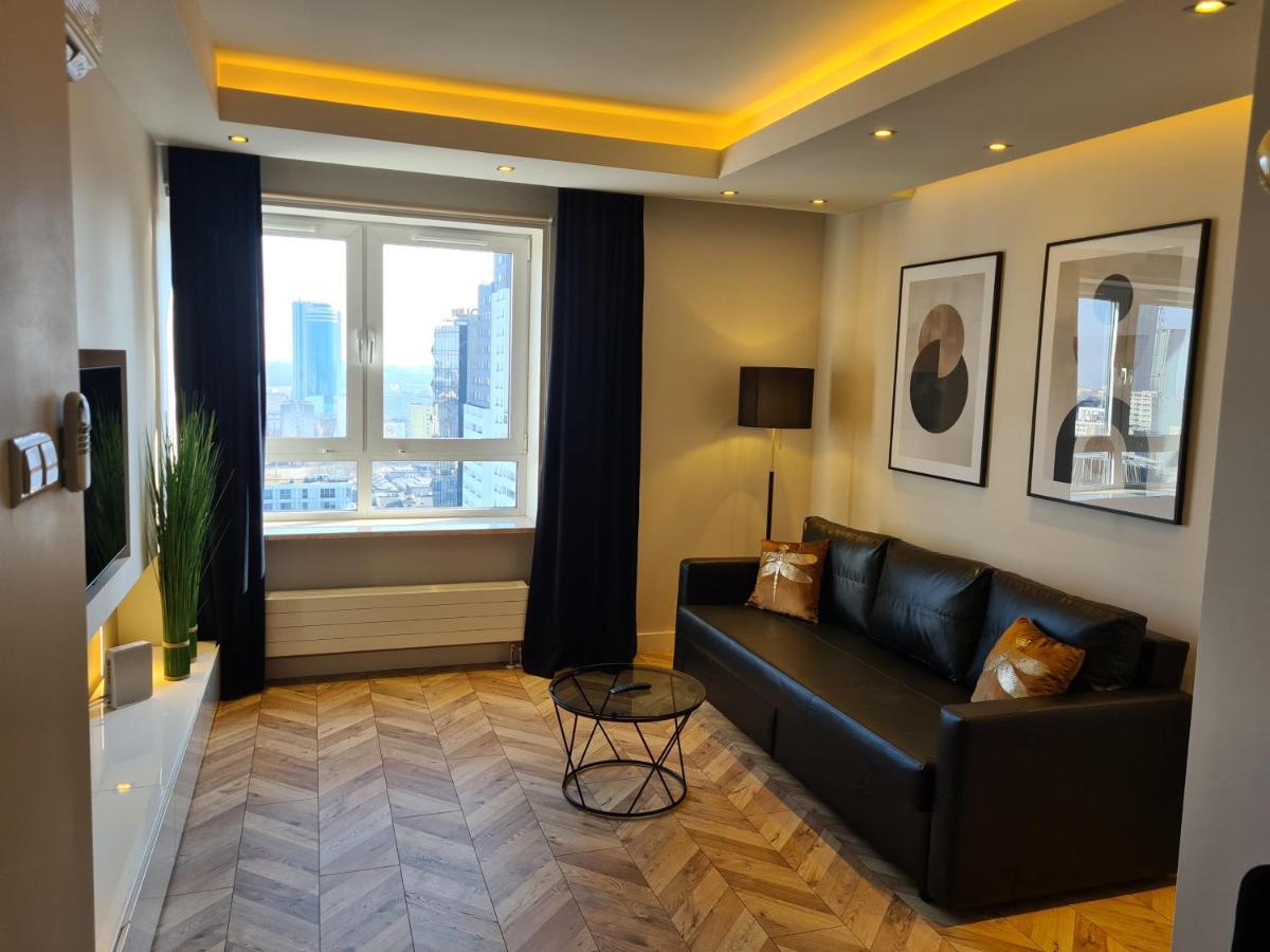 Platinum Towers Apartment With Parking By Renters Prestige Warschau Exterior foto